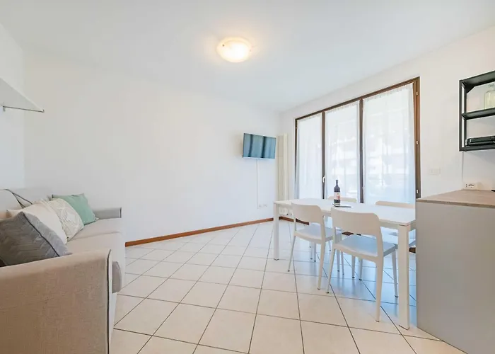 Apartmentsgarda - Residenza Elisabetta 10 公寓