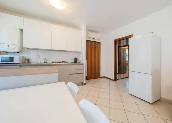 Apartmentsgarda - Residenza Elisabetta 10 * 巴多利诺