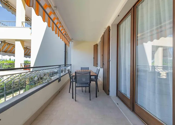 公寓 Apartmentsgarda - Residenza Elisabetta 10 *