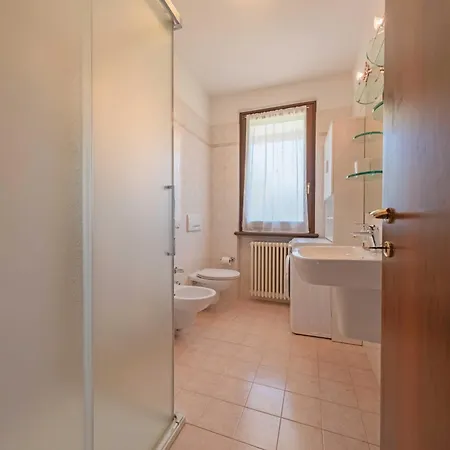 아파트 Apartmentsgarda - Residenza Elisabetta 10 *